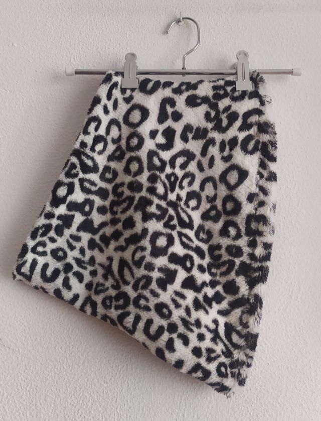 Bufanda tipo cuello estampado animal