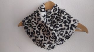 Bufanda tipo cuello estampado animal