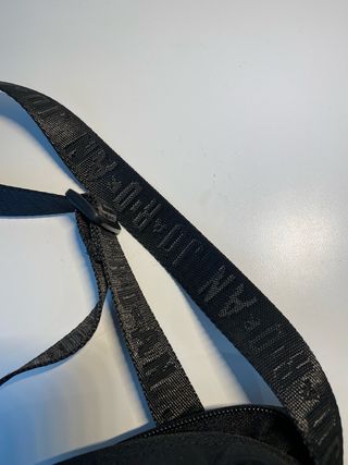 Riñonera Jordan Negra