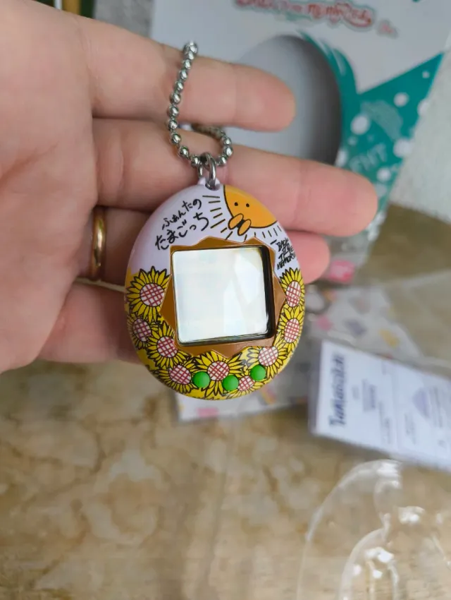 Bandai Original Tamagotchi- Back to the Memories