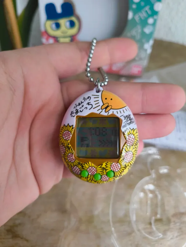 Bandai Original Tamagotchi- Back to the Memories