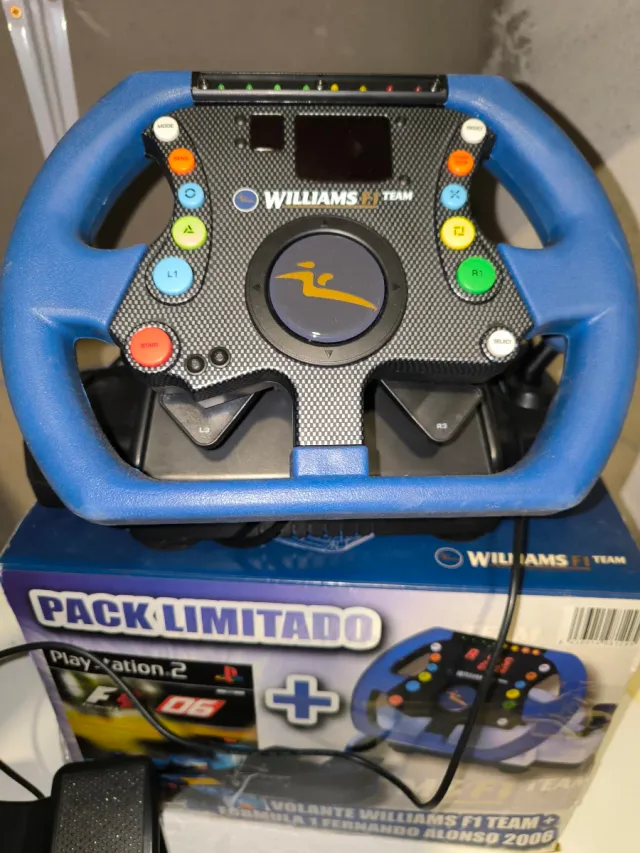 Consola PlayStation 2 con mandos y accesorios