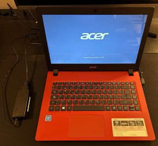 Portátil Acer Aspire 1 Rojo