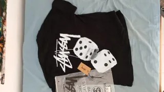 Camiseta Stussy Talla M Negra Blanca