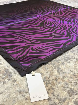 Foulard Gaelle Paris Zebra Viola Nero