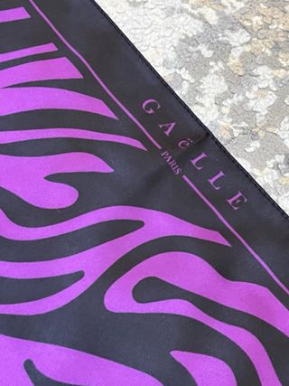 Foulard Gaelle Paris Zebra Viola Nero