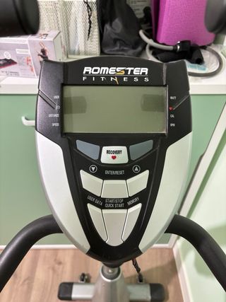 Bicicleta estática Romester Fitness