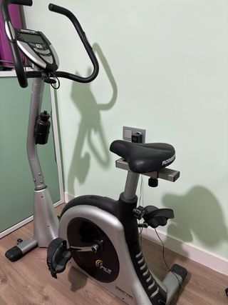 Bicicleta estática Romester Fitness