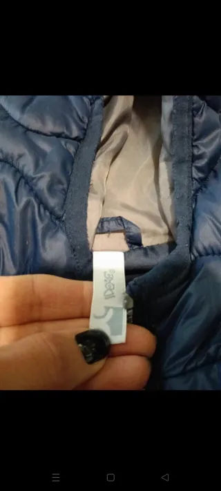 Giubbotto imbottito blu con cappuccio