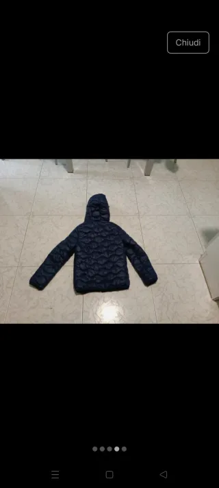 Giubbotto imbottito blu con cappuccio