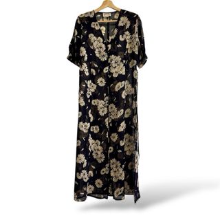 Talla L - Kimono floral y vestido negro