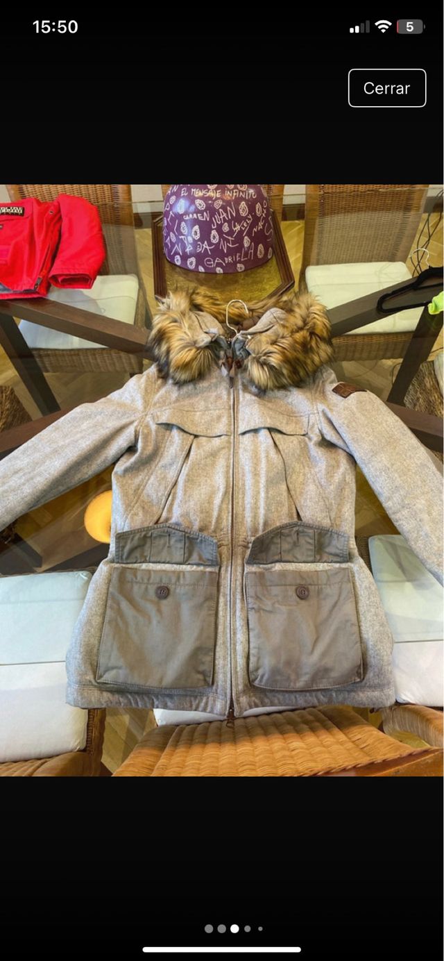 Abrigo Napapijri gris con chaleco interior