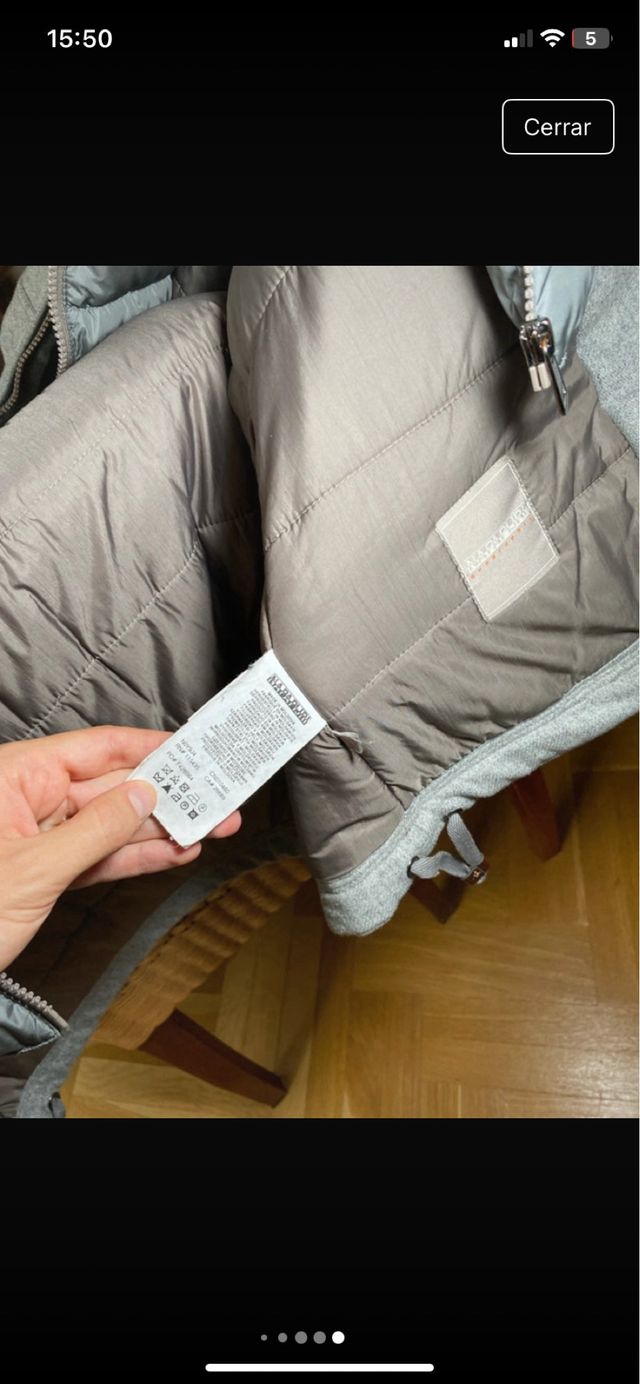 Abrigo Napapijri gris con chaleco interior