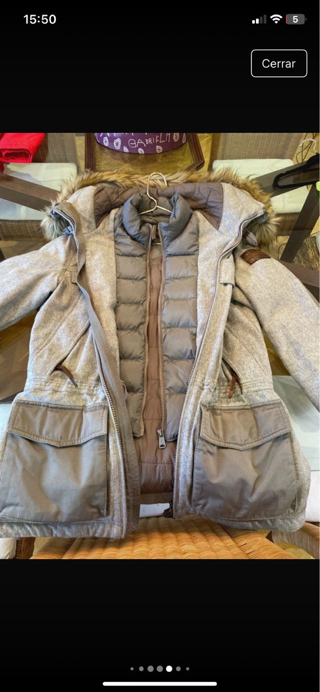 Abrigo Napapijri gris con chaleco interior