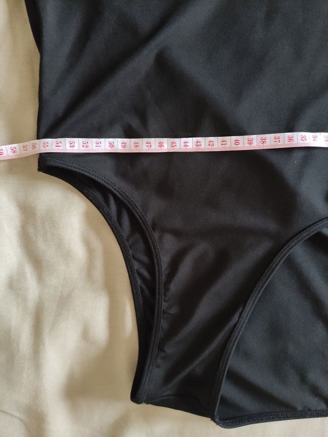 Camiseta sin mangas negra