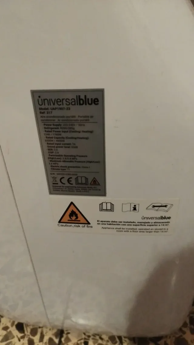 Aire Acondicionado Portátil Universal Blue 4000 Fr