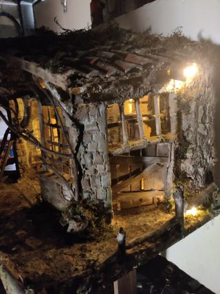 Presepe Napoletano San Gregorio Armeno 16 con luci