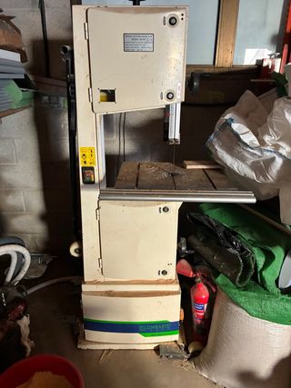 Sierra de cinta Lombarte BS350C