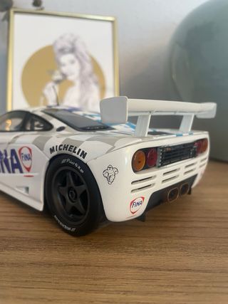 McLaren F1 GTR 1:18 UT Minichamps