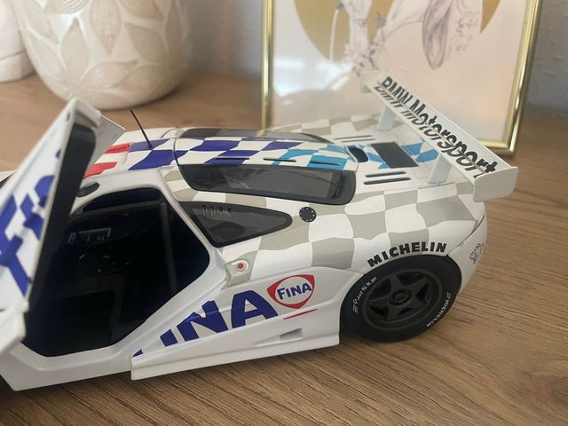 McLaren F1 GTR 1:18 UT Minichamps