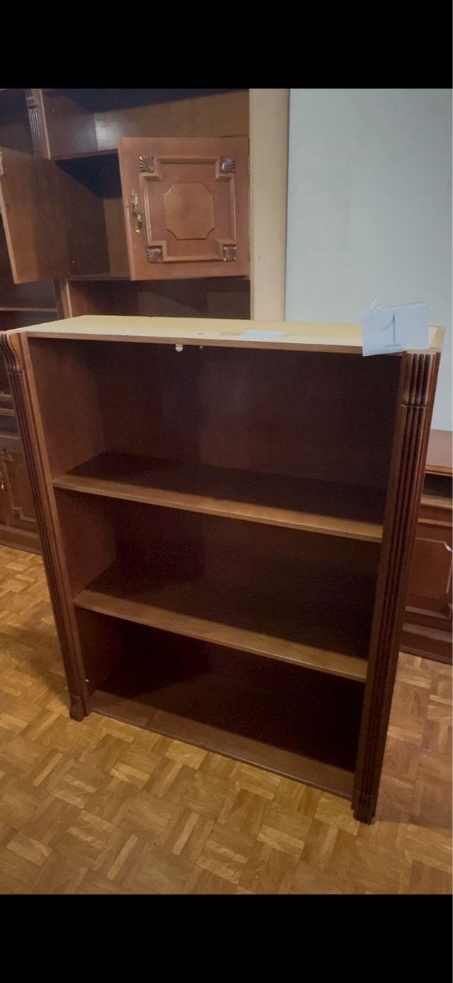 Mobile soggiorno in legno e vetro