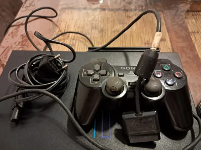 Playstation 2 Nera con Gioco Star Wars Battlefront