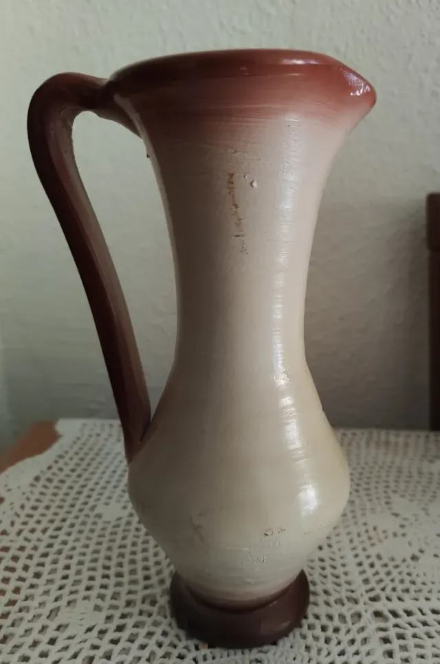 Florero de cerámica artesanal