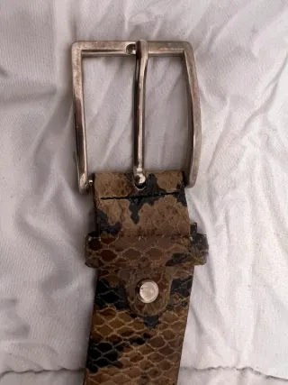 Cinturón de cuero auténtico estampado serpiente