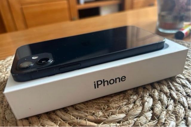 iPhone 12 Negro