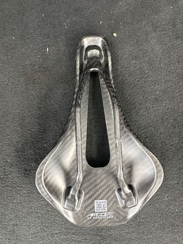 Sillín Bicicleta Carbono Aircode Ryet 3D