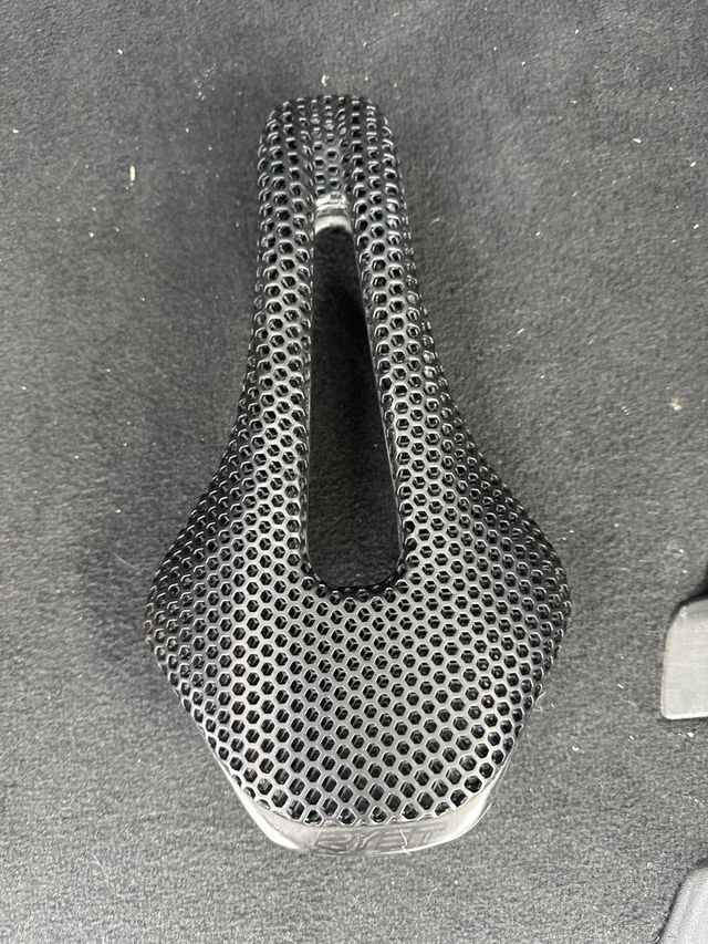 Sillín Bicicleta Carbono Aircode Ryet 3D