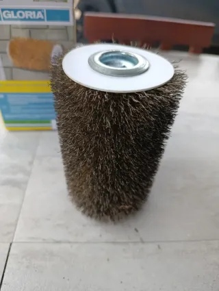 Spazzola per pulizia selciati MultiBrush