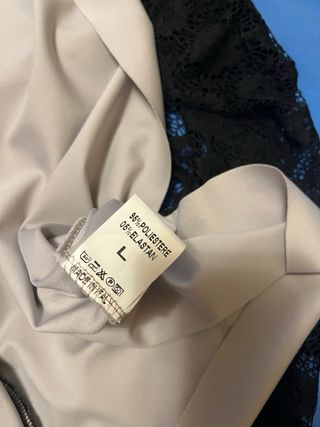 Abito donna pizzo nero con fodera neutra