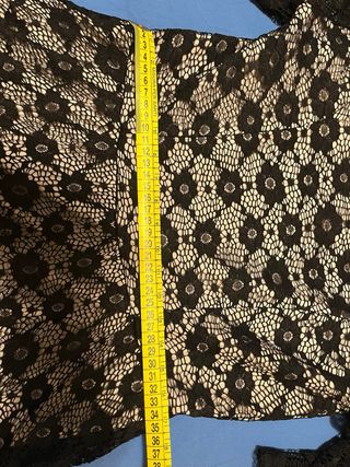 Abito donna pizzo nero con fodera neutra