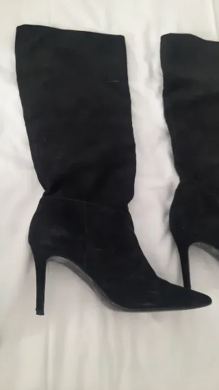 Botas altas negras talla 39