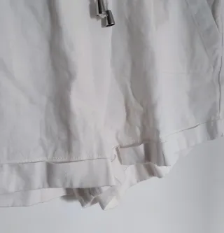 Pantalón corto blanco