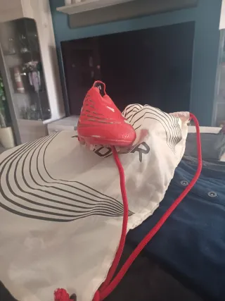 Botas de fútbol Adidas Predator unixes talla 40