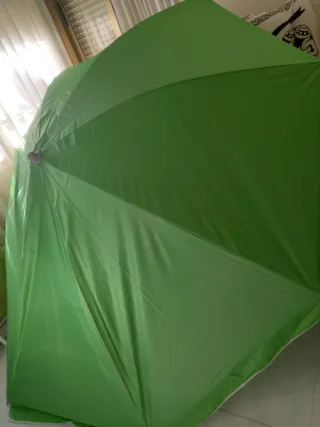 Sombrillas de playa y jardín