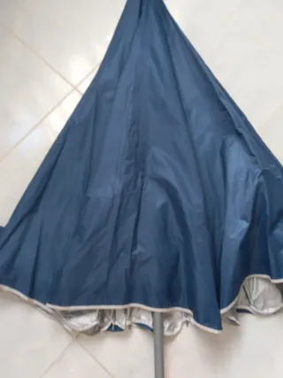 Sombrillas de playa y jardín