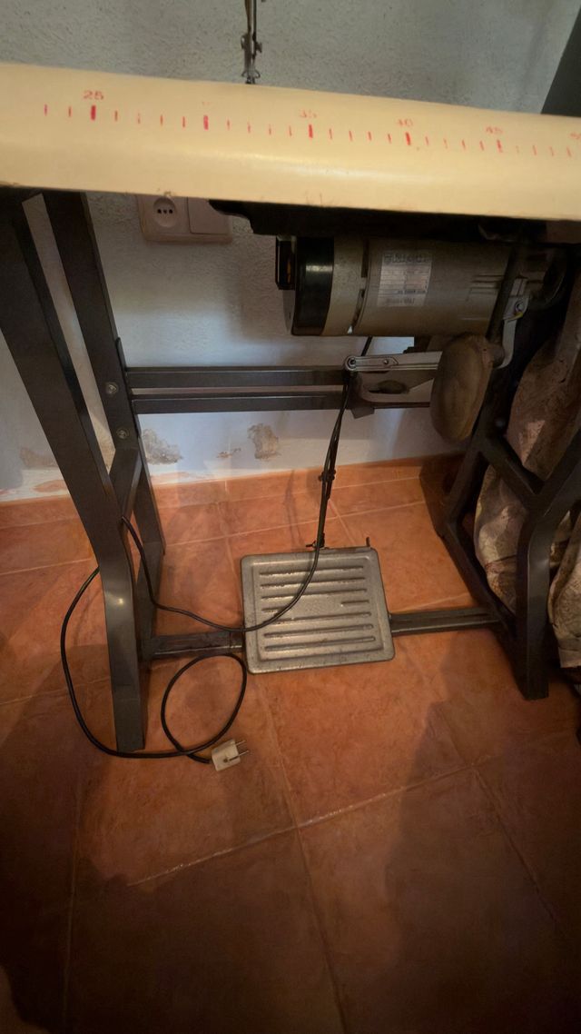 Máquina de coser Alfa industrial