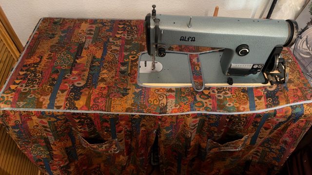 Máquina de coser Alfa industrial