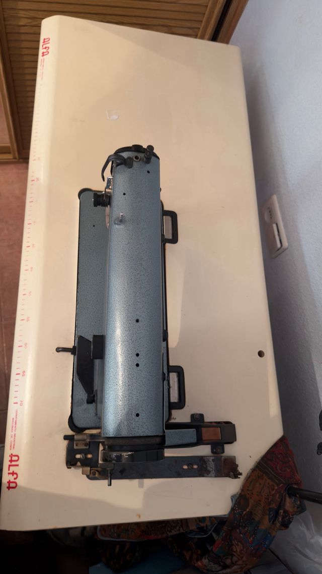 Máquina de coser Alfa industrial