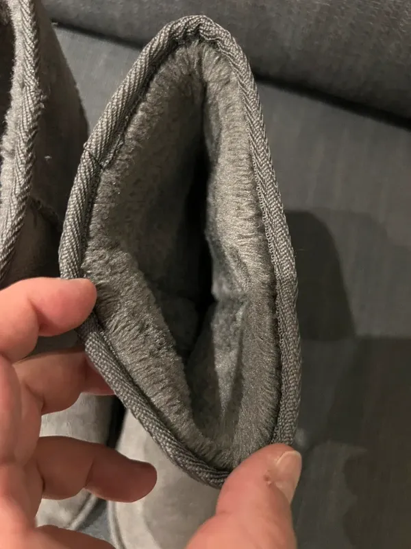 Botas grises como nuevas