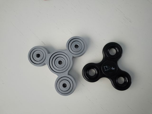 Pack Fingerboard (x2), rampa y Fidget Spinners