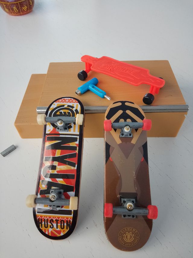 Pack Fingerboard (x2), rampa y Fidget Spinners