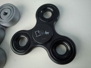 Pack Fingerboard (x2), rampa y Fidget Spinners