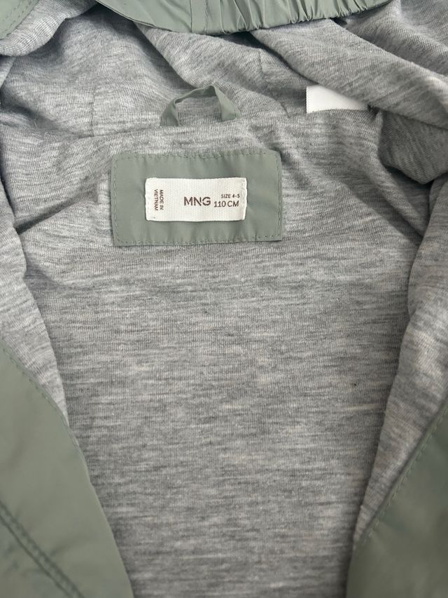 Chubasquero niño verde