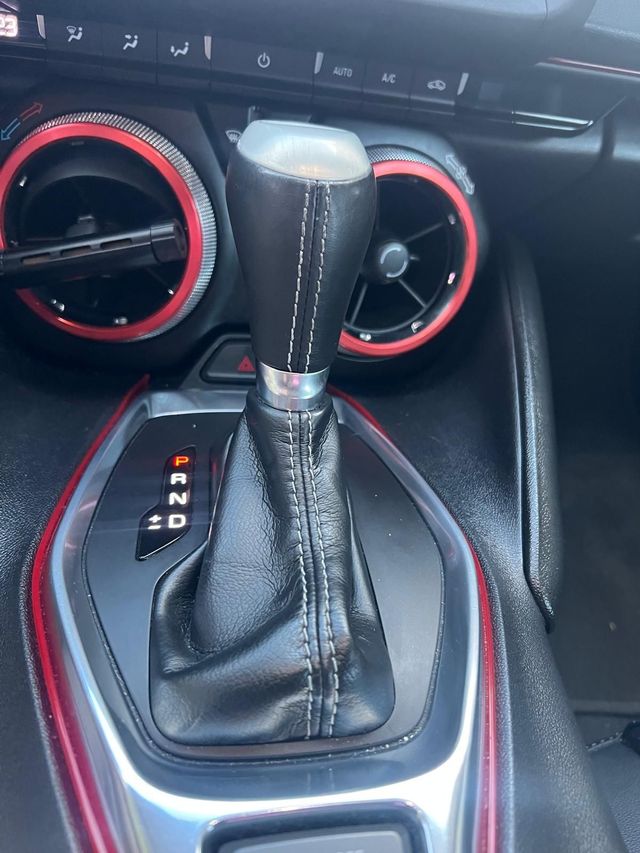 Chevrolet Camaro Coupe Auto 2.0 T 275 cv Coupe Auto 2.0T 275cv