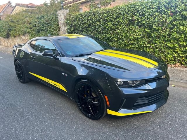 Chevrolet Camaro Coupe Auto 2.0 T 275 cv Coupe Auto 2.0T 275cv