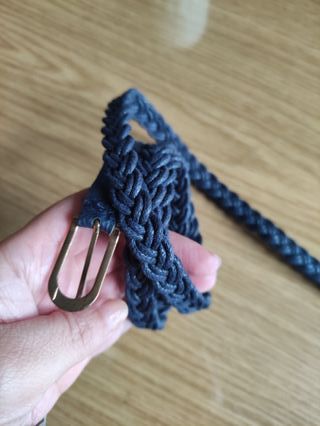 Cinturón trenzado azul